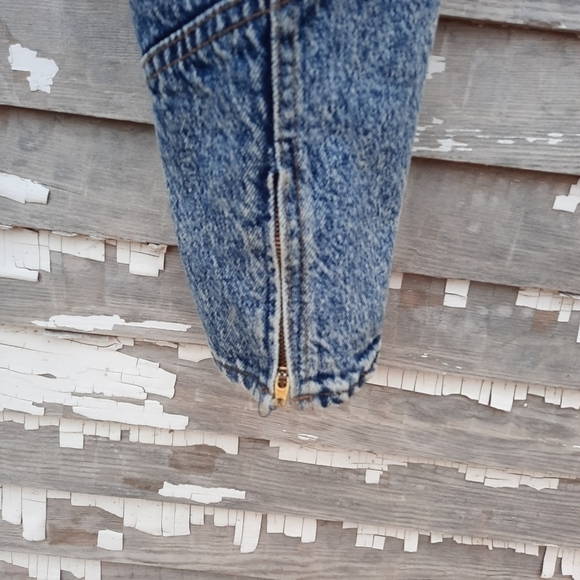 🌟 Vintage Lee acid wash jeans size 13 long - Picture 3 of 10